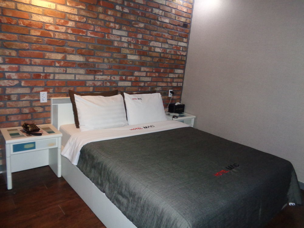 Mac Hotel Теджън Екстериор снимка