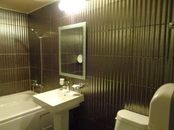 Mac Hotel Теджън Екстериор снимка